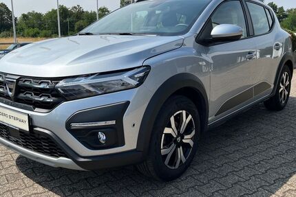 Dacia Sandero 30.340 km 13.980 &euro; Langenfeld 40764