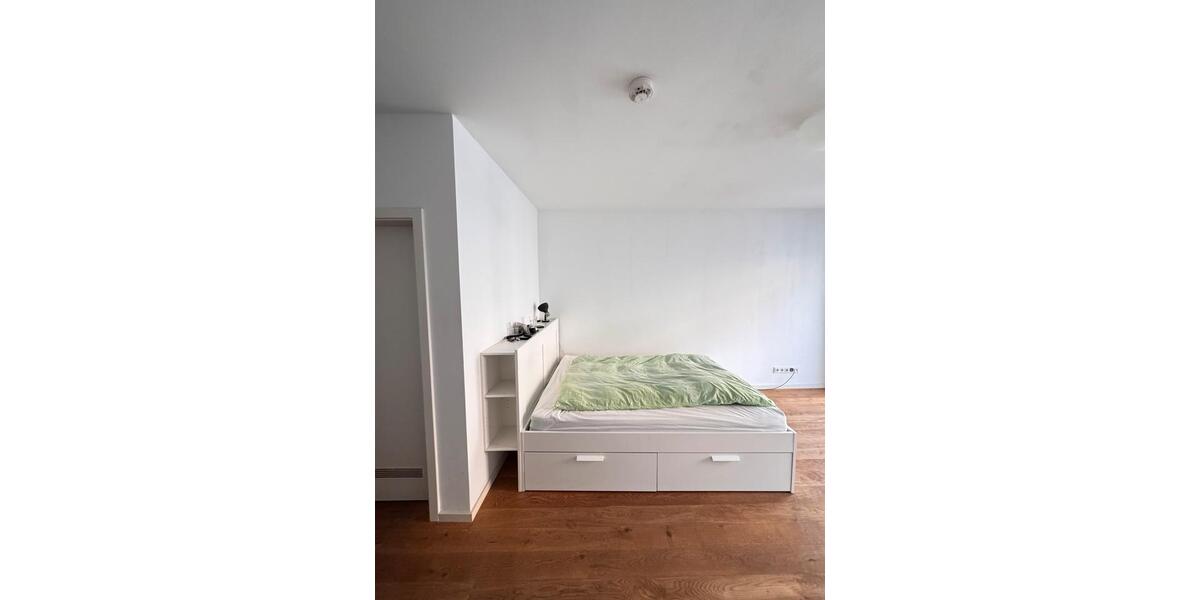 Etagenwohnung Düsseldorf Stadtmitte - 1 Zimmer, 28 m&sup2;, 800&euro; | Angebot:25841759