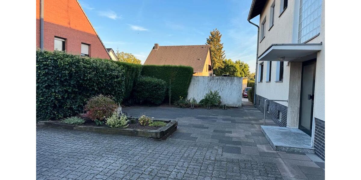 Dachgeschoßwohnung Dormagen Hackenbroich - 3 Zimmer, 73 m&sup2;, 200.000&euro; | Angebot:27460741