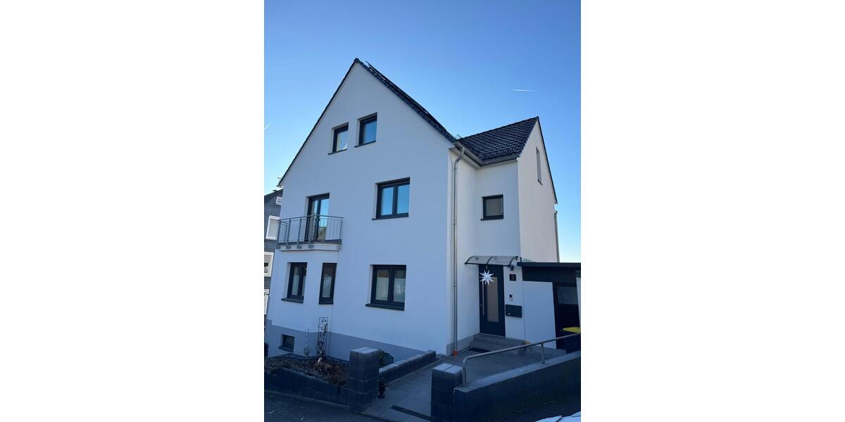 4 Zimmer Maisonette Erstbezug und Kernsanierung mit Energie­effizienz­klasse A 4 zimmer