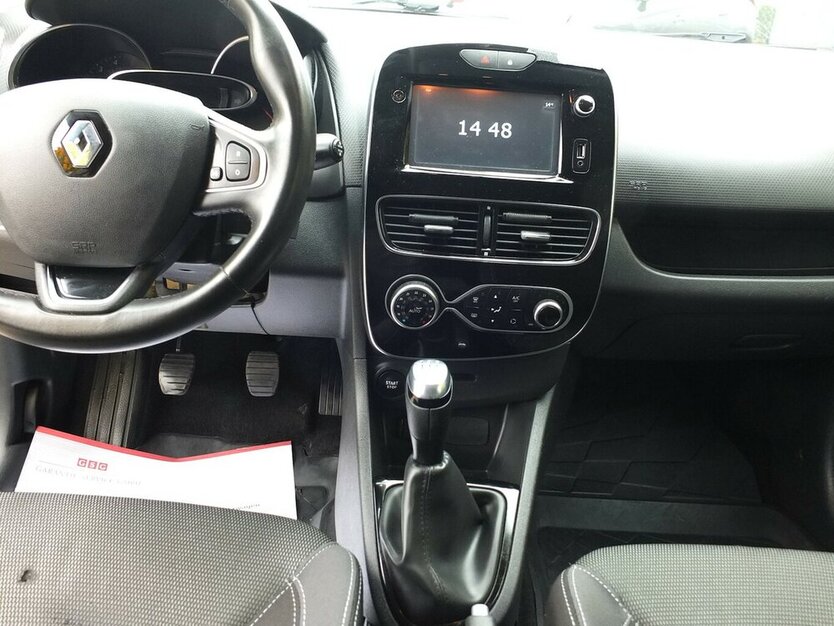 Renault Clio GT EXPRESSION NAVI PARCTRONIC START-STOP 118.021 km 8.904 € Köln 50858