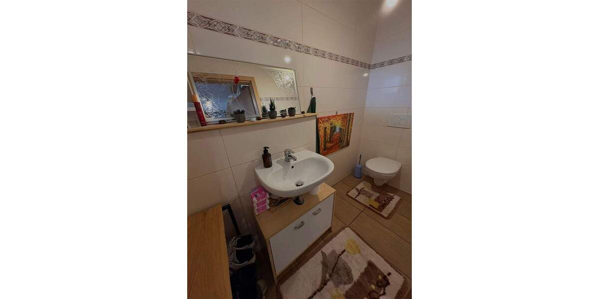 Reihenmittelhaus Solingen Höhscheid - 5 Zimmer, 138 m&sup2;, 450.000&euro; | Angebot:25773568