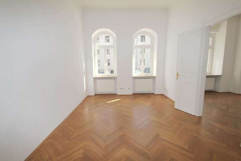 Wohnung zum Mieten in Dresden 895 € 89 m²