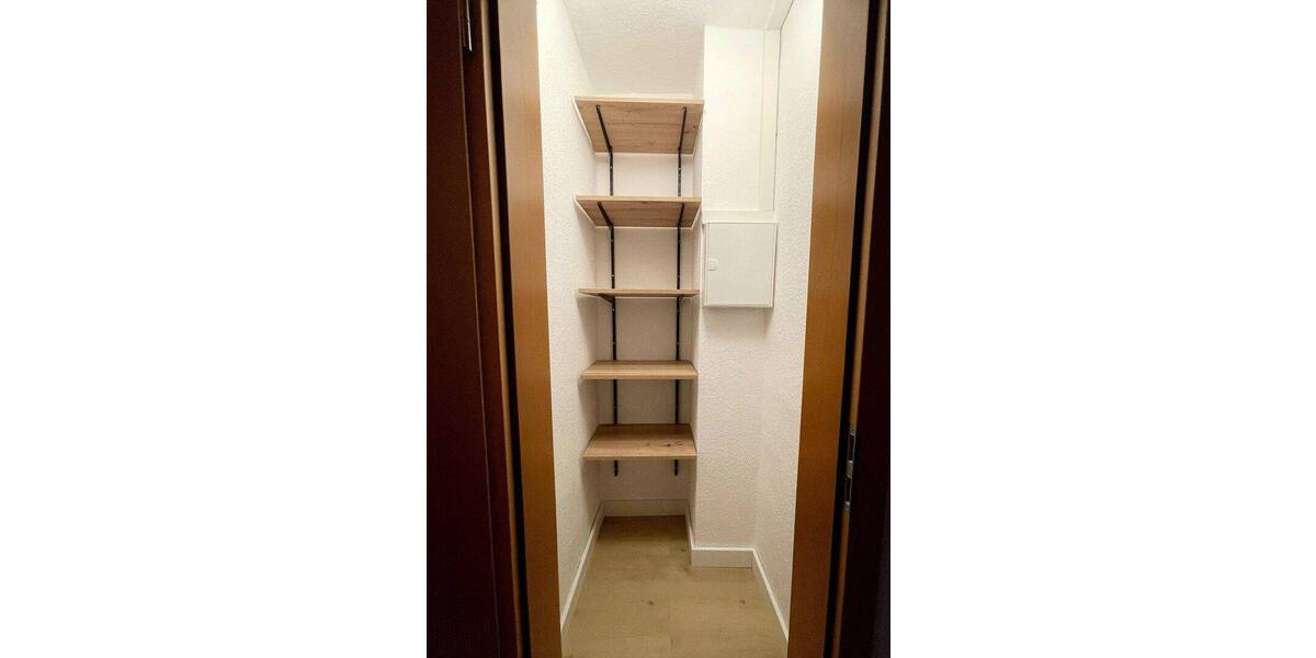 Etagenwohnung Remscheid West - 3 Zimmer, 70 m&sup2;, 750&euro; | Angebot:26919386