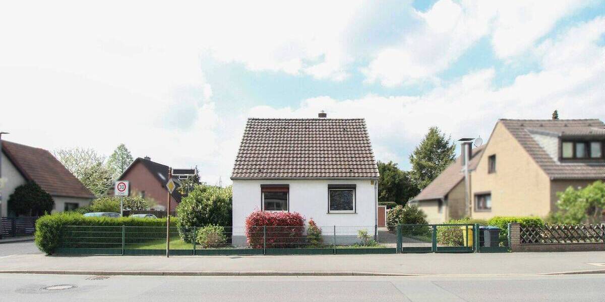Einfamilienhaus Düsseldorf Vennhausen - 4 Zimmer, 95 m&sup2;, 495.000&euro; | Angebot:26852511