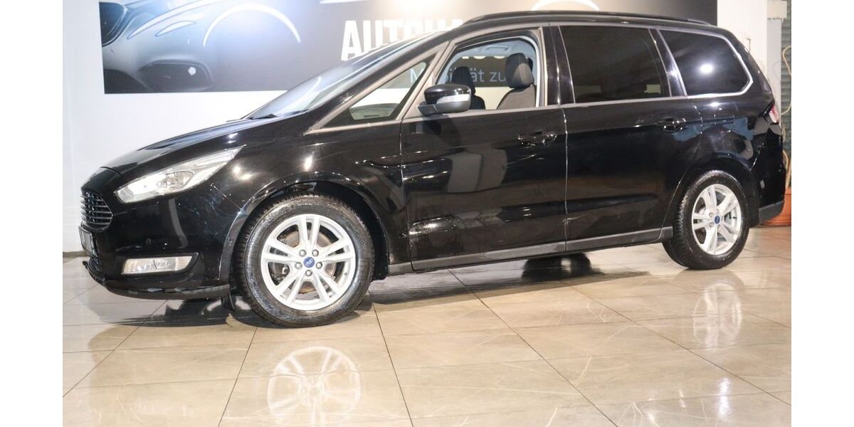 Ford Galaxy 156.741 km 14.900 &euro; Ratingen 40880