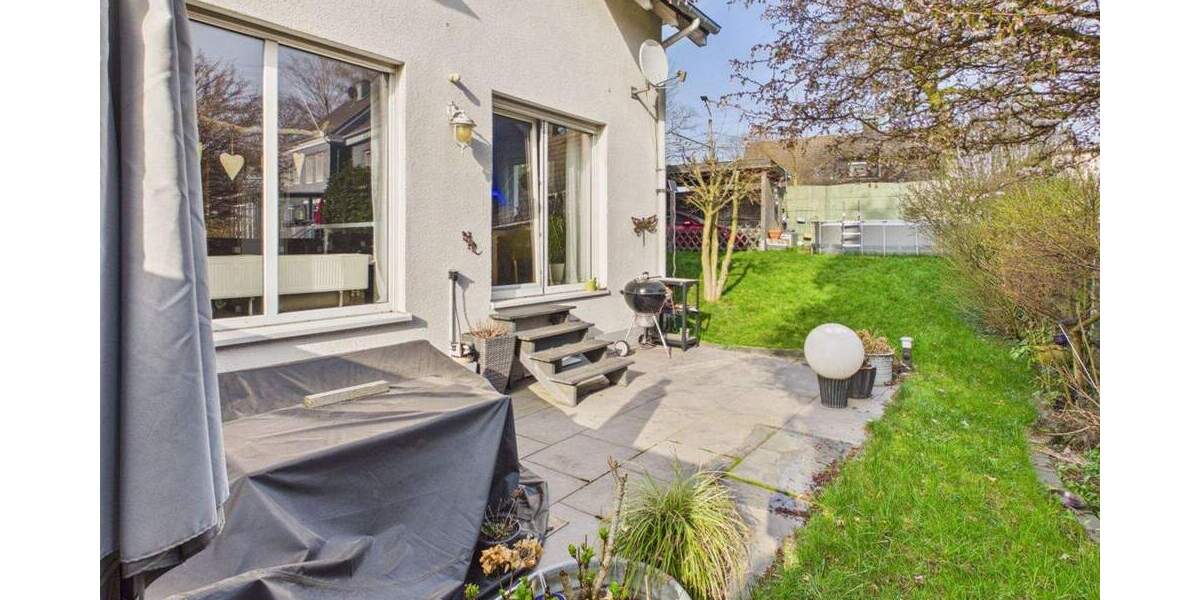 Doppelhaushälfte Solingen Burg - 6 Zimmer, 125 m&sup2;, 475.000&euro; | Angebot:25611356