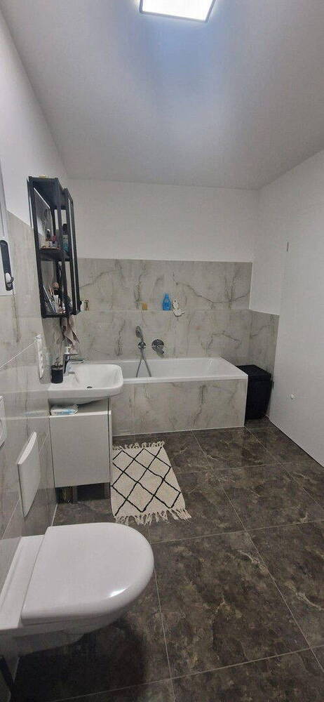 Komfortabel & Zentral ??- 3-Zimmer-Wohnung mit Aufzug, Balkon & Super Lage in Bergisch Gladbach