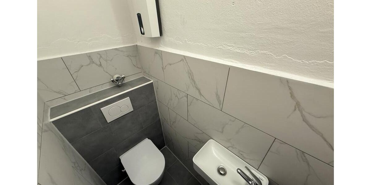 Etagenwohnung Solingen - 3 Zimmer, 76 m&sup2;, 750&euro; | Angebot:26235799