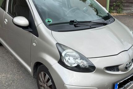 Toyota Aygo (X) 141.423 km 3.400 &euro; Wuppertal 42115