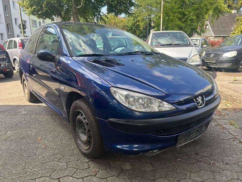 Peugeot 206 140.769 km 1.995 € Hagen 58135
