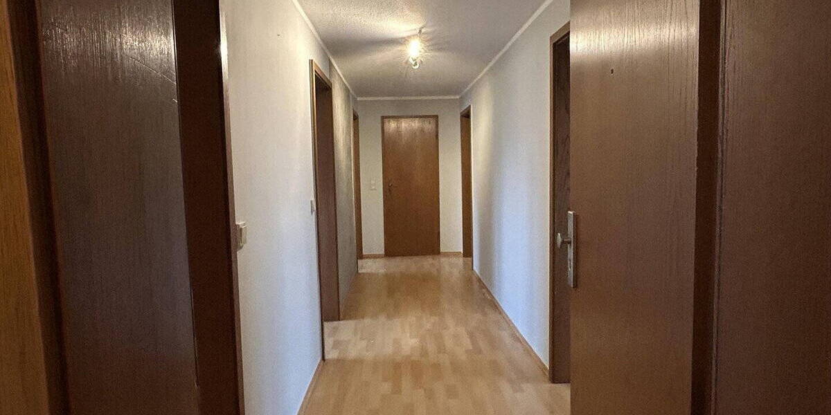 Etagenwohnung Velbert Tönisheide - 3 Zimmer, 65 m&sup2;, 540&euro; | Angebot:26023371
