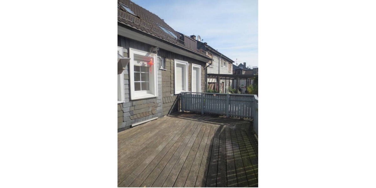 Etagenwohnung Wipperfürth - 4 Zimmer, 113 m&sup2;, 1.150&euro; | Angebot:26154512