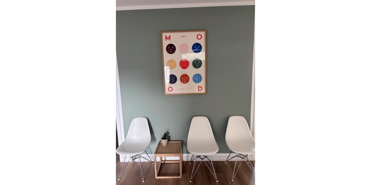 Praxisraum (für PsychotherapiePsychiatrie) Therapieraum zimmer