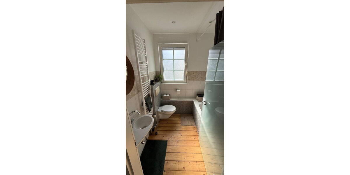 Etagenwohnung Wipperfürth - 4 Zimmer, 113 m&sup2;, 1.150&euro; | Angebot:26154512