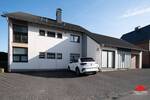 Zweifamilienhaus mit Garage, Kfz-Stellplätzen und schönem Grundstück - Mehrfamilienhaus, Wohnhaus Kierspe Kierspe Bahnhof | Angebot:26864847