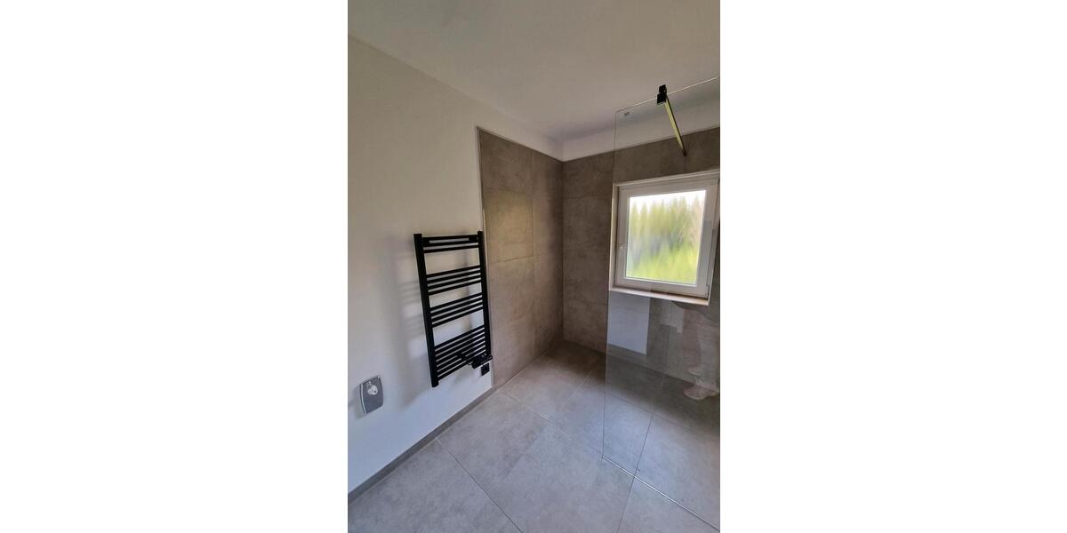 Etagenwohnung Erkrath - 4 Zimmer, 90 m&sup2;, 1.400&euro; | Angebot:25407471