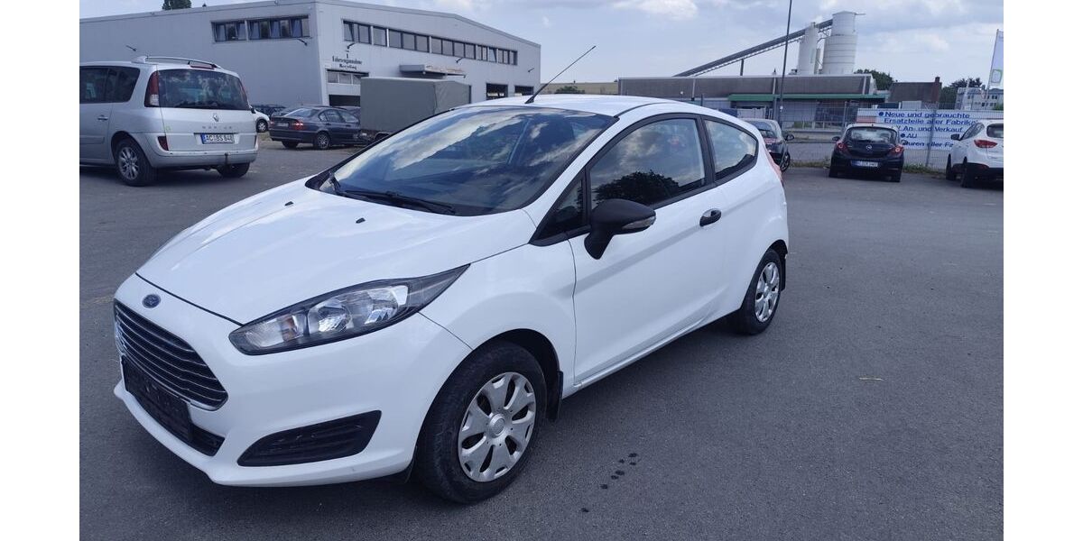 Ford Fiesta 133.000 km 2.700 &euro; Ennepetal 58256