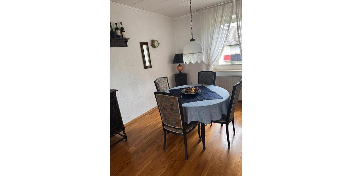Etagenwohnung Ratingen Homberg - 2 Zimmer, 64 m&sup2;, 180.000&euro; | Angebot:26161126