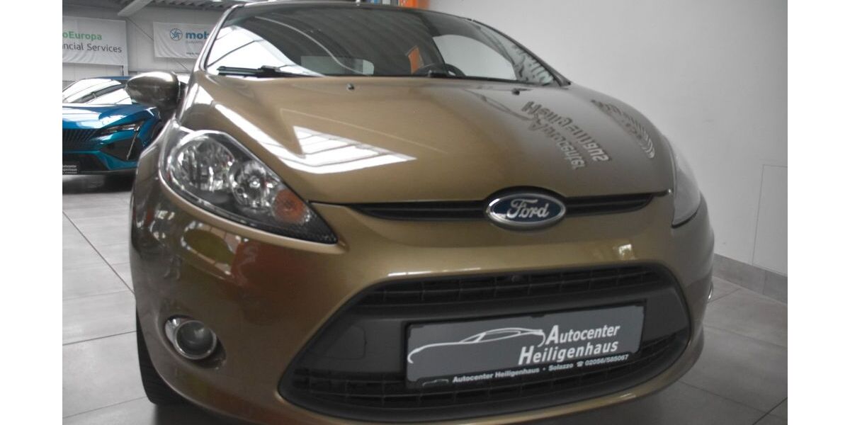 Ford Fiesta 147.378 km 2.980 &euro; Heiligenhaus 42579