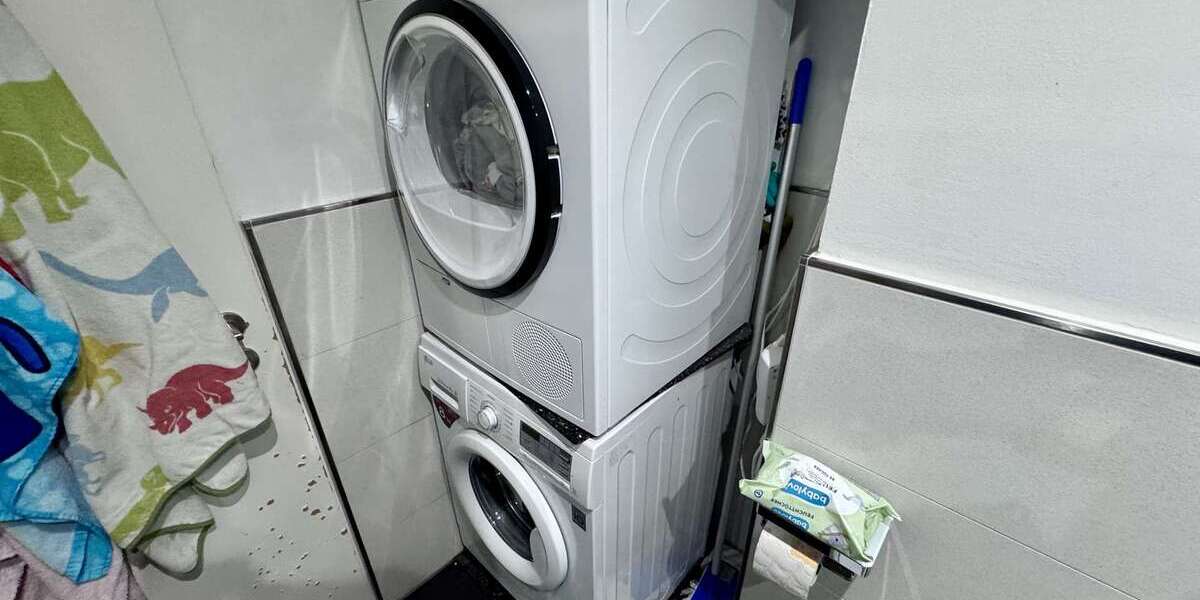 Traumhafte 3,5-Zimmer-Wohnung mit großem Balkon, herrlicher Aussicht, Garage und inkl.Einbauküche 3 zimmer