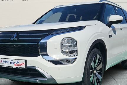 Mitsubishi Plug-in Hybrid Outlander 3.500 km 50.980 € Bochum 44809