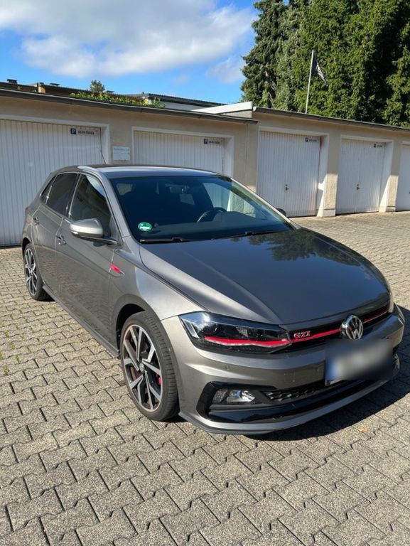 VW Polo 43.600 km 19.000 € Solingen 42655
