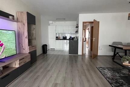 Moderne 2,5-Zimmer Eigentumswohnung mit Stellplatz und Balkon 2 zimmer