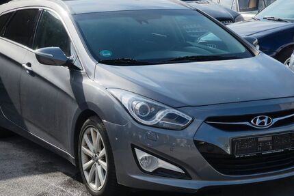 Hyundai i40 299.846 km 2.999 &euro; Leverkusen 51379