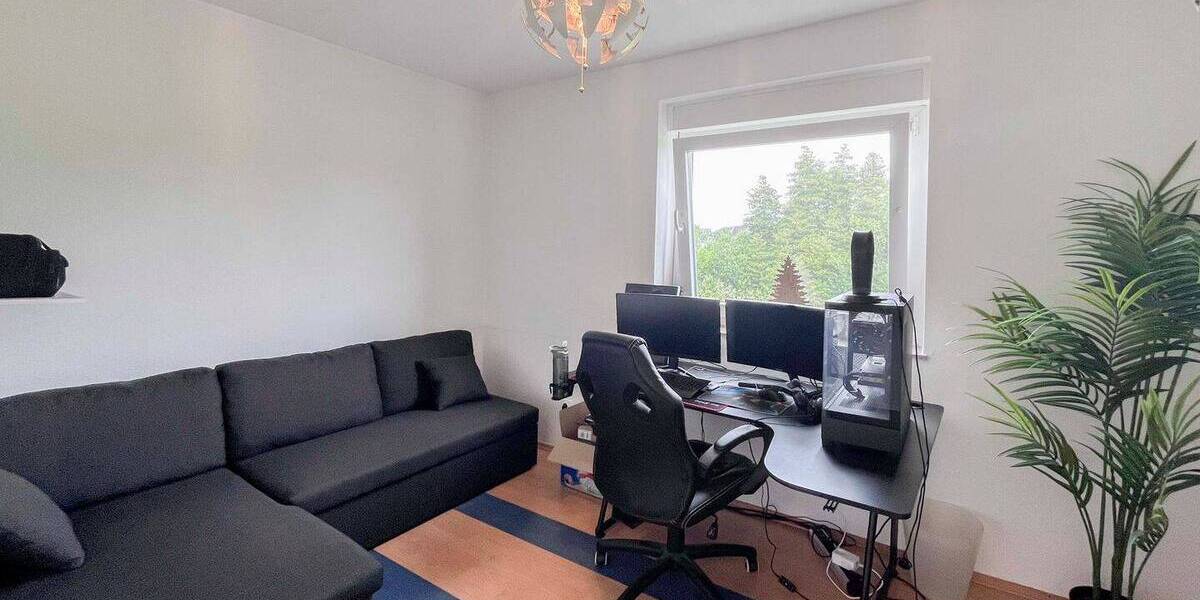 Etagenwohnung Leverkusen Bergisch Neukirchen - 4 Zimmer, 87 m&sup2;, 269.000&euro; | Angebot:26904485