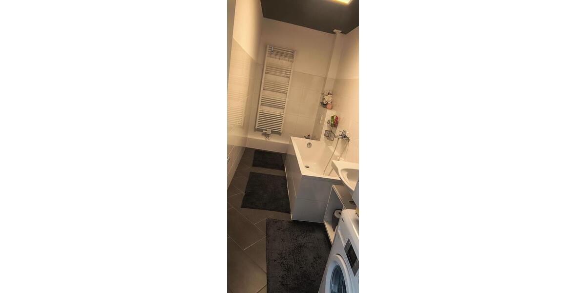 Etagenwohnung Engelskirchen - 4 Zimmer, 90 m&sup2;, 900&euro; | Angebot:26284319
