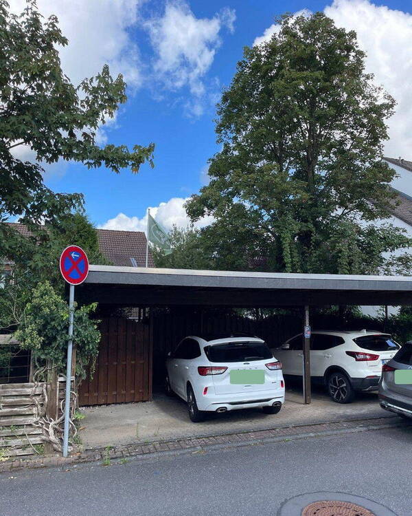 Attraktives Reihenendhaus mit EinliegerWohnung, Garten & Carport - Viel Platz für Familie & mehr