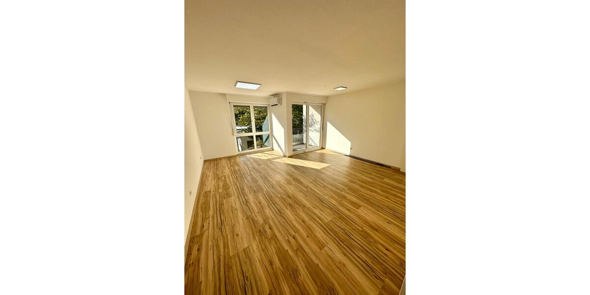 Etagenwohnung Leverkusen - 2 Zimmer, 58 m&sup2;, 1.390&euro; | Angebot:26454226