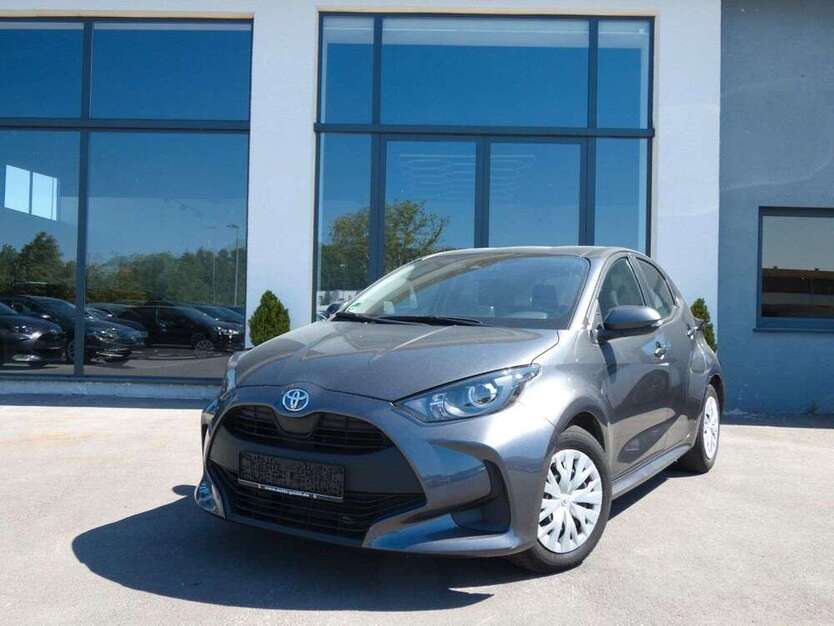 Yaris
