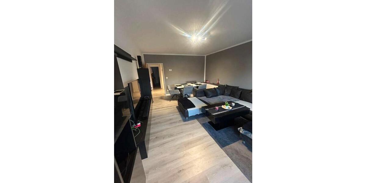 Etagenwohnung Wermelskirchen - 3 Zimmer, 79 m&sup2;, 230.000&euro; | Angebot:26433467
