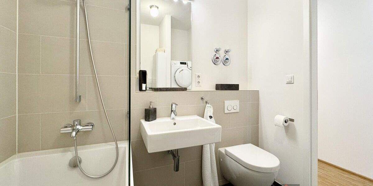 Moderne 2-Zimmer-Wohnung in Toplage am Berty-Albrecht-Park in Pempelfort zu verkaufen 2 zimmer