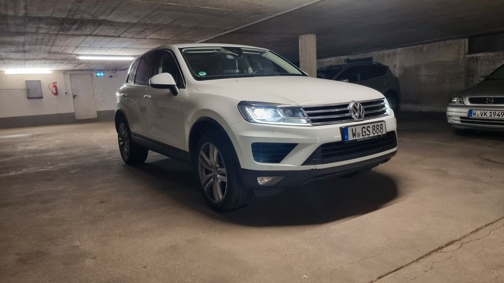 VW Touareg 109.763 km 22.690 &euro; Wuppertal 42329