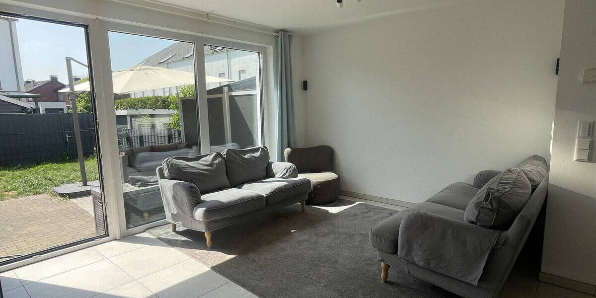 Reihenmittelhaus Langenfeld Immigrath - 5 Zimmer, 134 m&sup2;, 698.000&euro; | Angebot:26853888