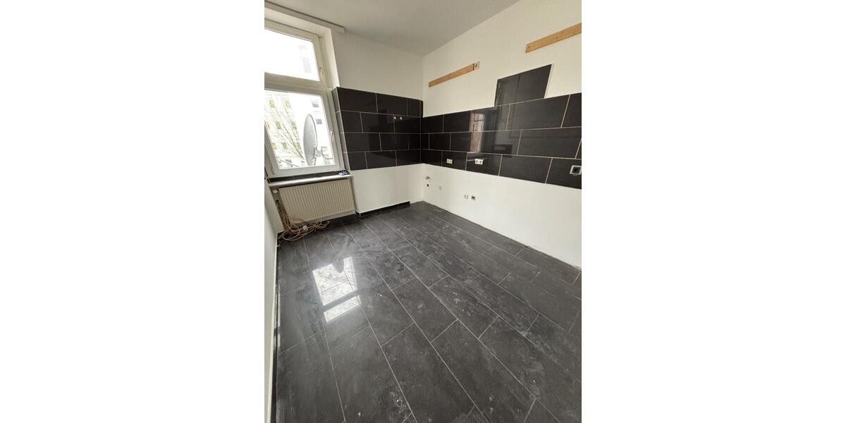 Etagenwohnung Wuppertal Arrenberg - 4 Zimmer, 80 m&sup2;, 1.070&euro; | Angebot:25650424