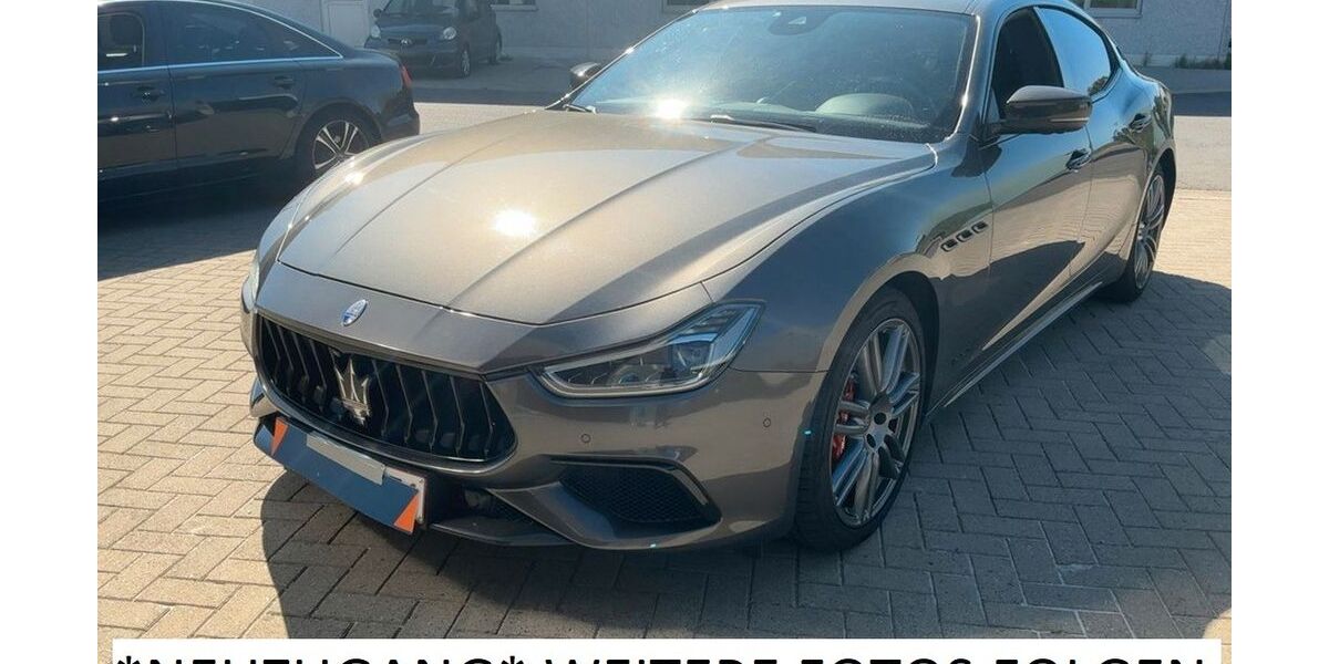 Maserati Ghibli 105.700 km 34.990 &euro; Düsseldorf 40589