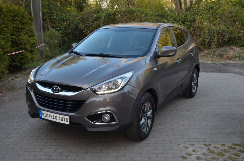 Hyundai ix35 185.125 km 7.499 € KÖLN 51109