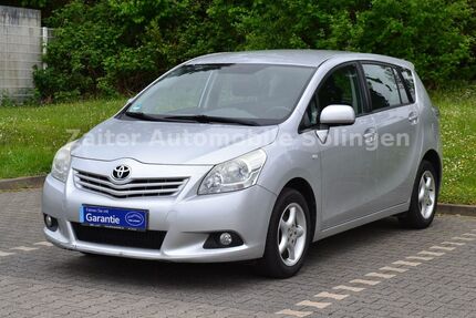 Toyota Verso 201.000 km 5.990 &euro; Solingen 42659