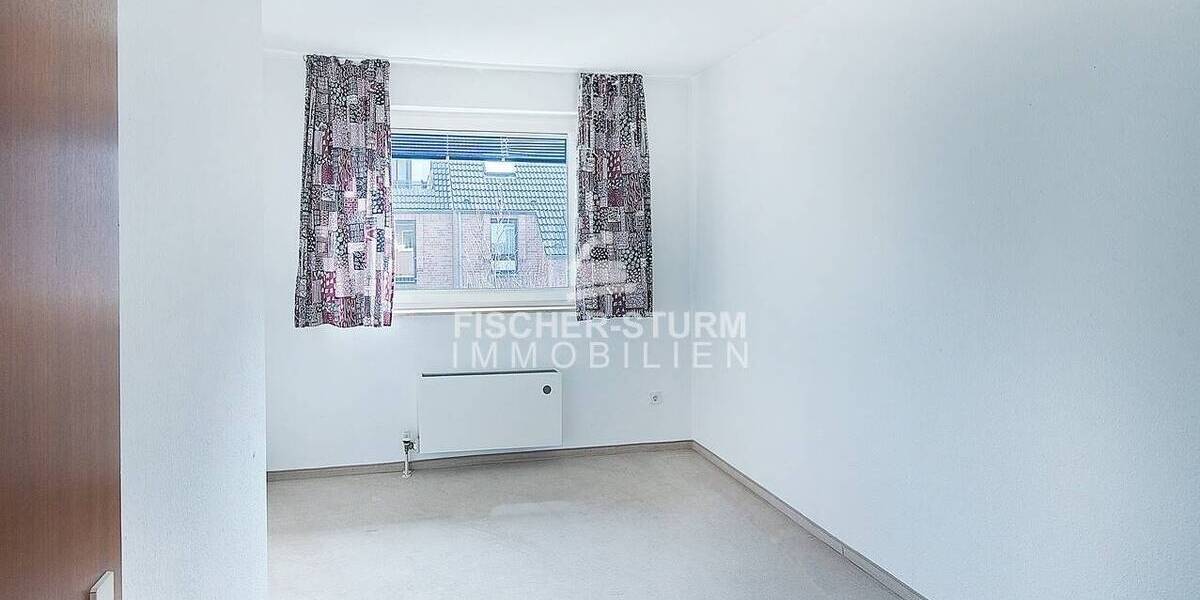 Reihenendhaus Düsseldorf Urdenbach - 4 Zimmer, 100 m&sup2;, 669.000&euro; | Angebot:26066051