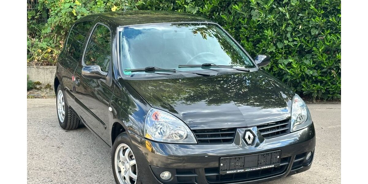Renault Clio 59.200 km 3.650 &euro; Hagen 58119