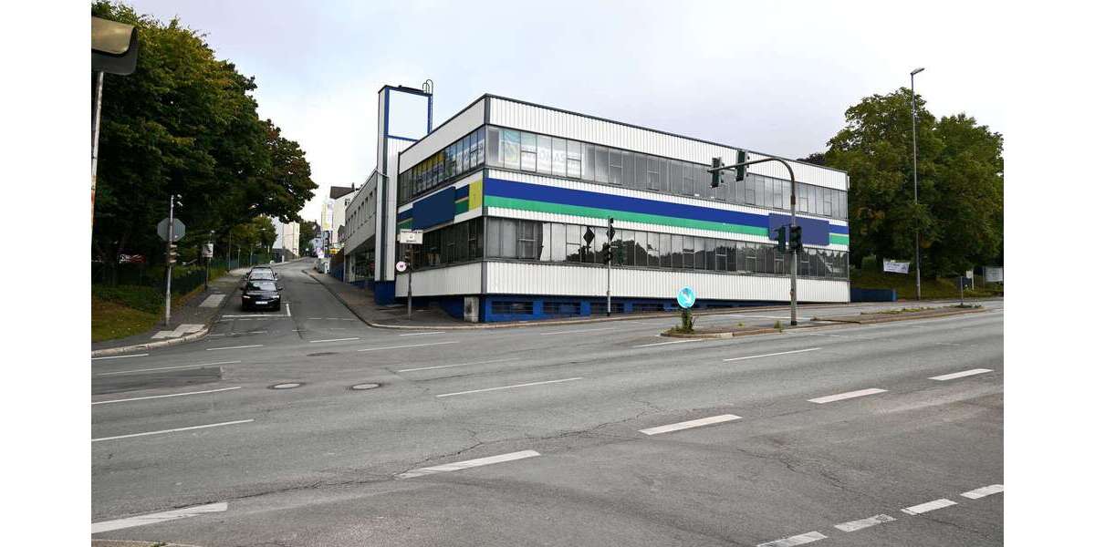 Halle in Remscheid 1.250.000 € 2567.93 m² zimmer