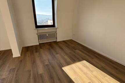 Wohnung zum Mieten in Wuppertal 300 € 35 m² 1 zimmer