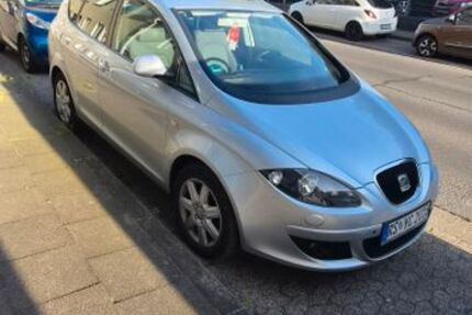 Seat Altea 297.000 km 2.999 &euro; Remscheid 42855