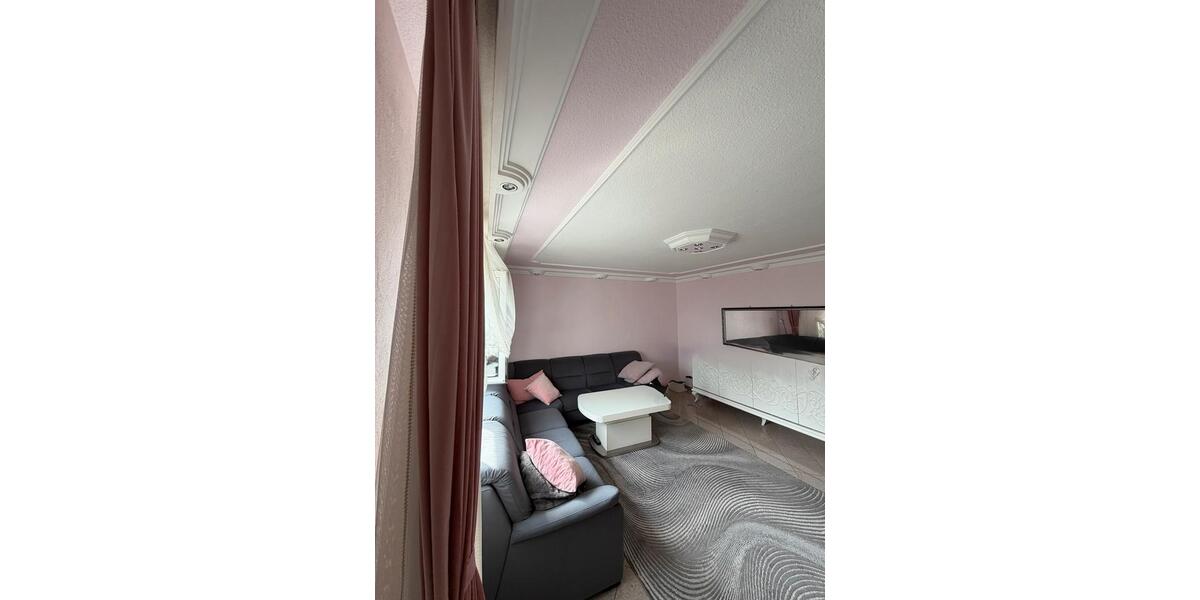 Etagenwohnung Köln Nippes - 3 Zimmer, 77 m&sup2;, 295.000&euro; | Angebot:26959482