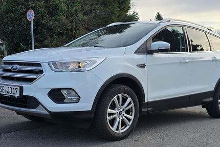 Ford Kuga 83.000 km 12.990 &euro; Solingen 42653