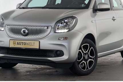 Smart forFour 79.470 km 12.460 € Düsseldorf 40599